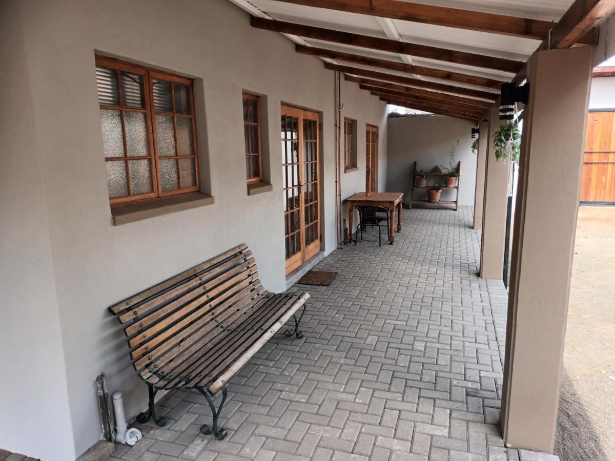 Featherhouse Colesberg Buitenkant foto